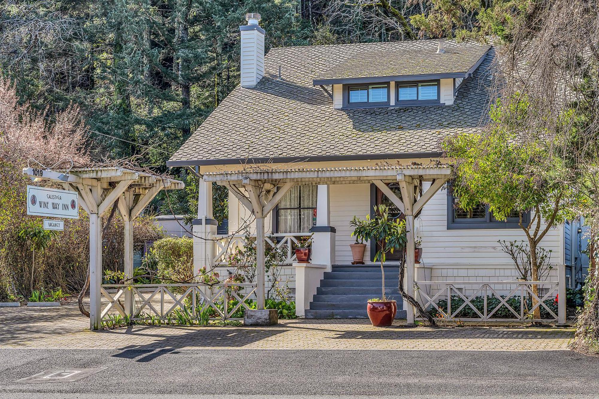 Calistoga Wine Way Inn Exterior photo